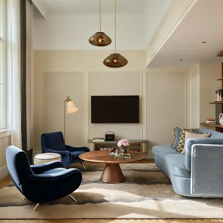 Rosewood Hotell 5*