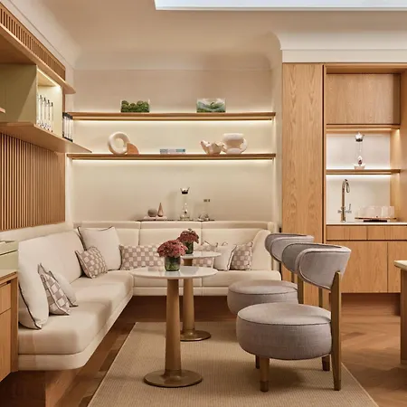Rosewood Отель