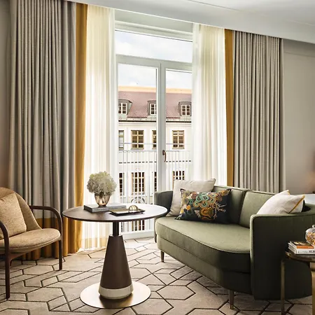 Rosewood 5* Monachium
