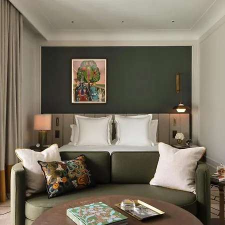 Rosewood Hotel 5*