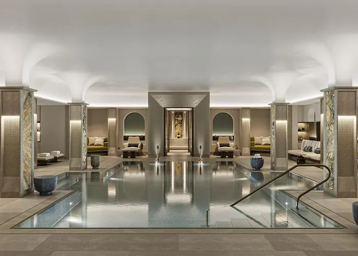 Отель Rosewood Мюнхен