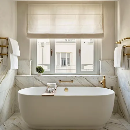 Rosewood 5*