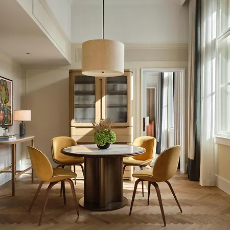 Hotel Rosewood 5*